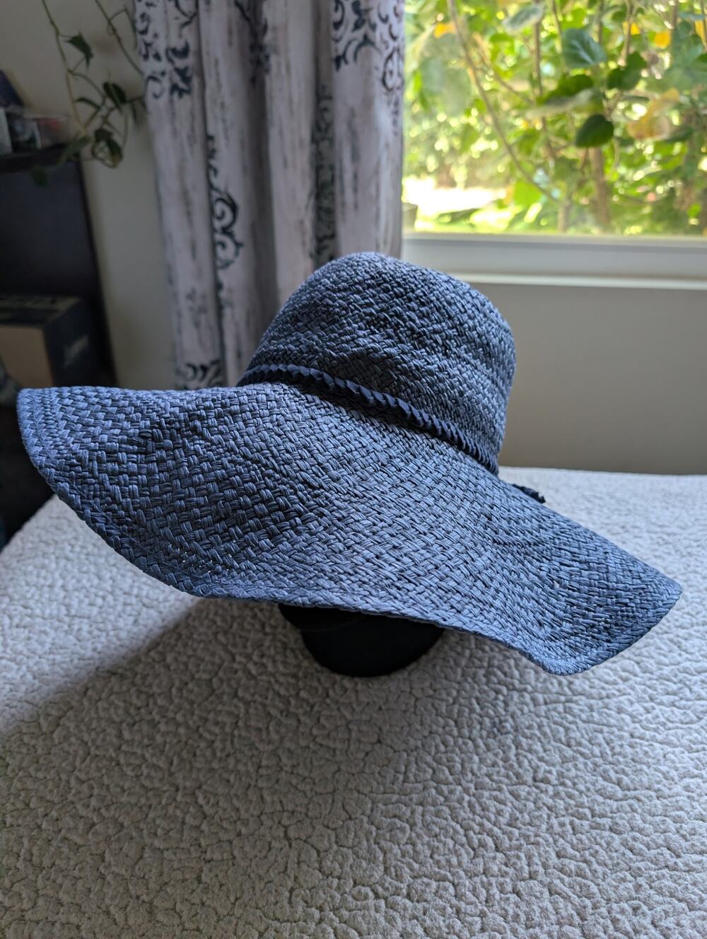 NWT RVCA Navy Blue Wide Brim Floppy Straw Hat